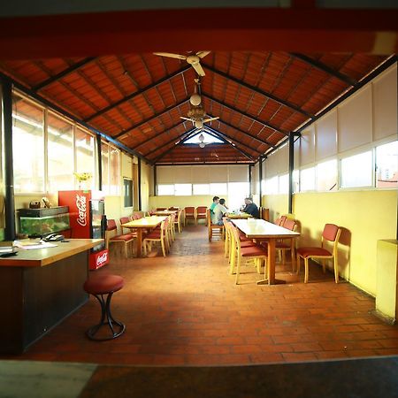 Hotel Kings Kastle Mysore Ngoại thất bức ảnh