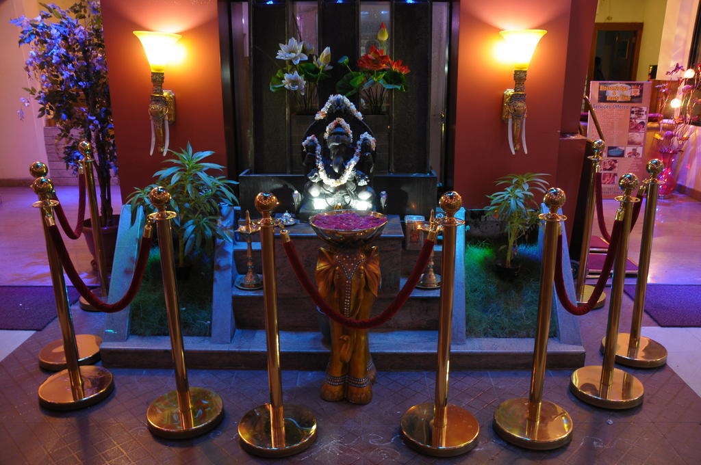 Hotel Kings Kastle Mysore Ngoại thất bức ảnh
